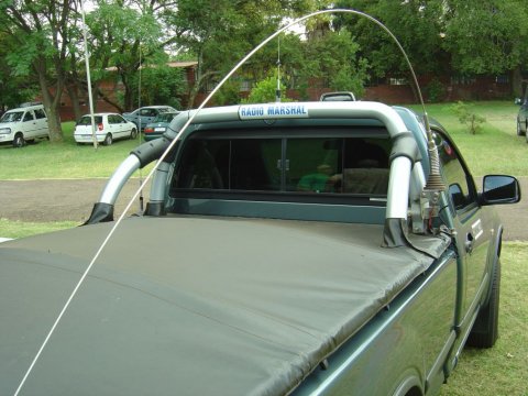 HF and VHF comms on vehicle