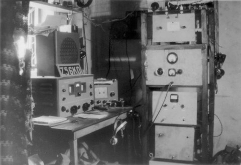 ZS6KO-shack-1947